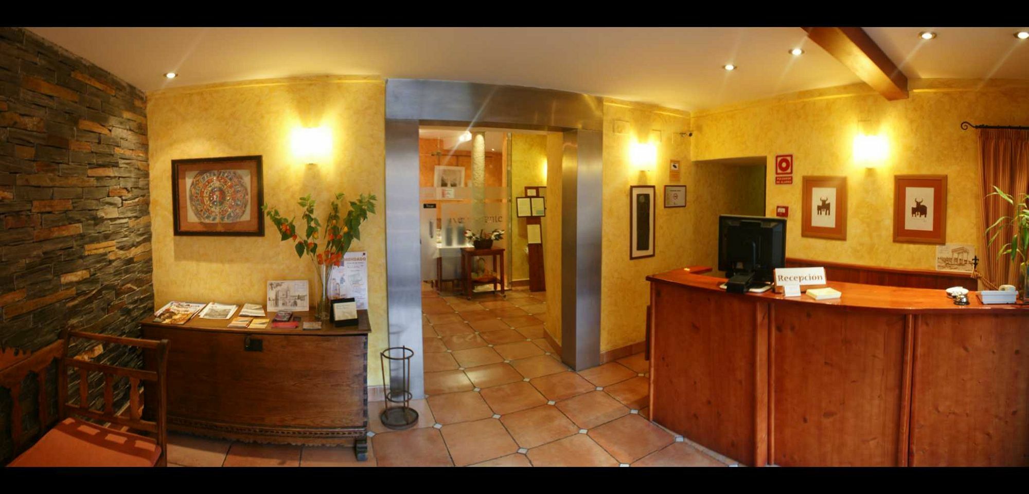 Hostal Restaurante Puerta Del Alcazar Ávila Extérieur photo
